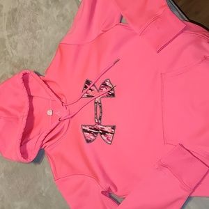 Under Armour Sweatshirt